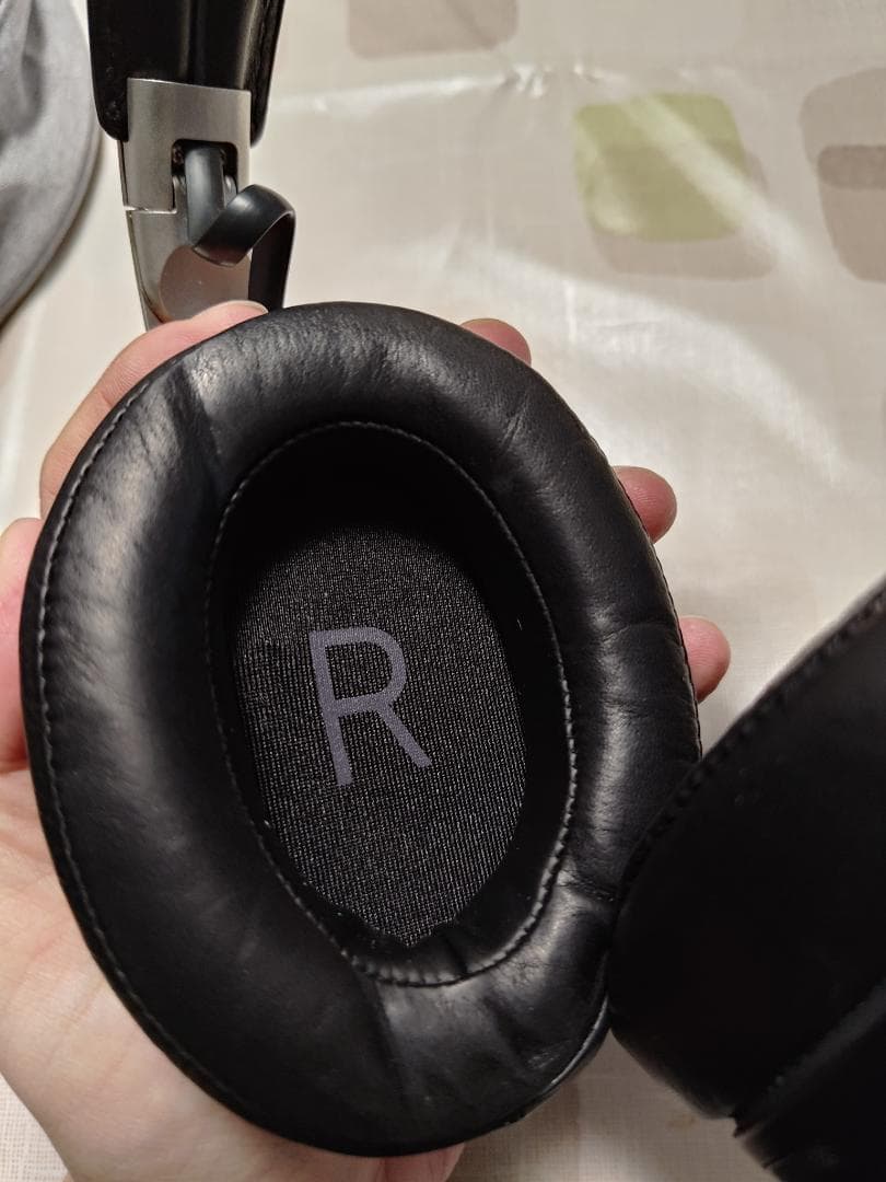 【最終価格】Sennheiser momentum 3 ゼンハイザー ヘッドホン