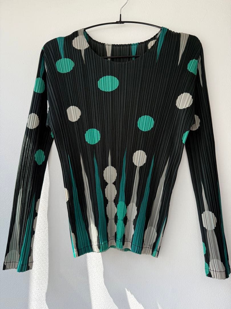 PLEATS PLEASE プリーツプリーズ イッセイミヤケ 長袖カットソー