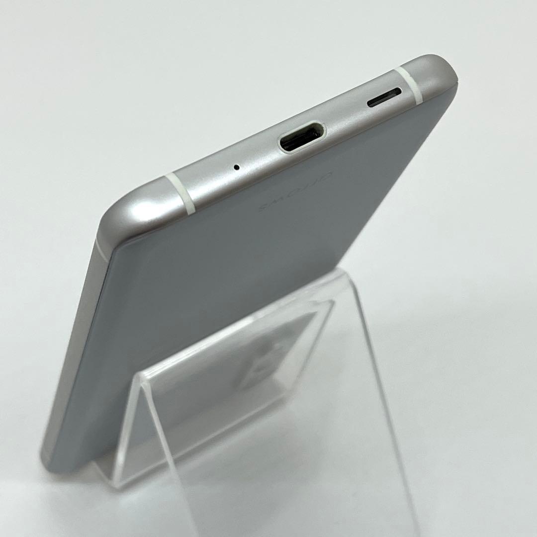 美品 arrows N F-51C docomo SIMフリー フォグホワイト③