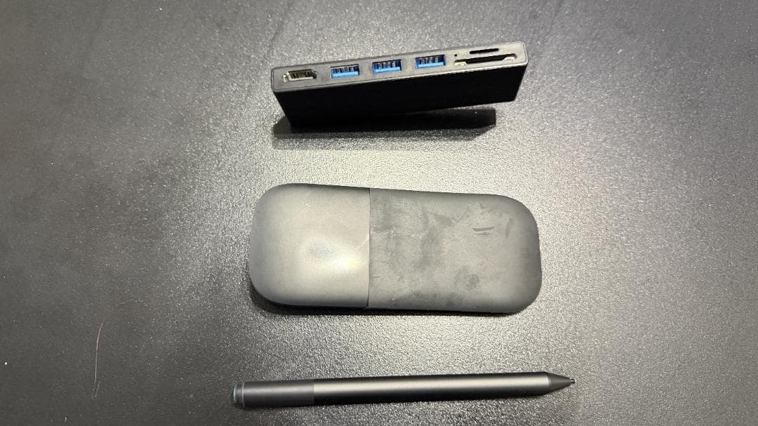 【最安値】Microsoft surface Pro6 ブラック付属品多数 美品