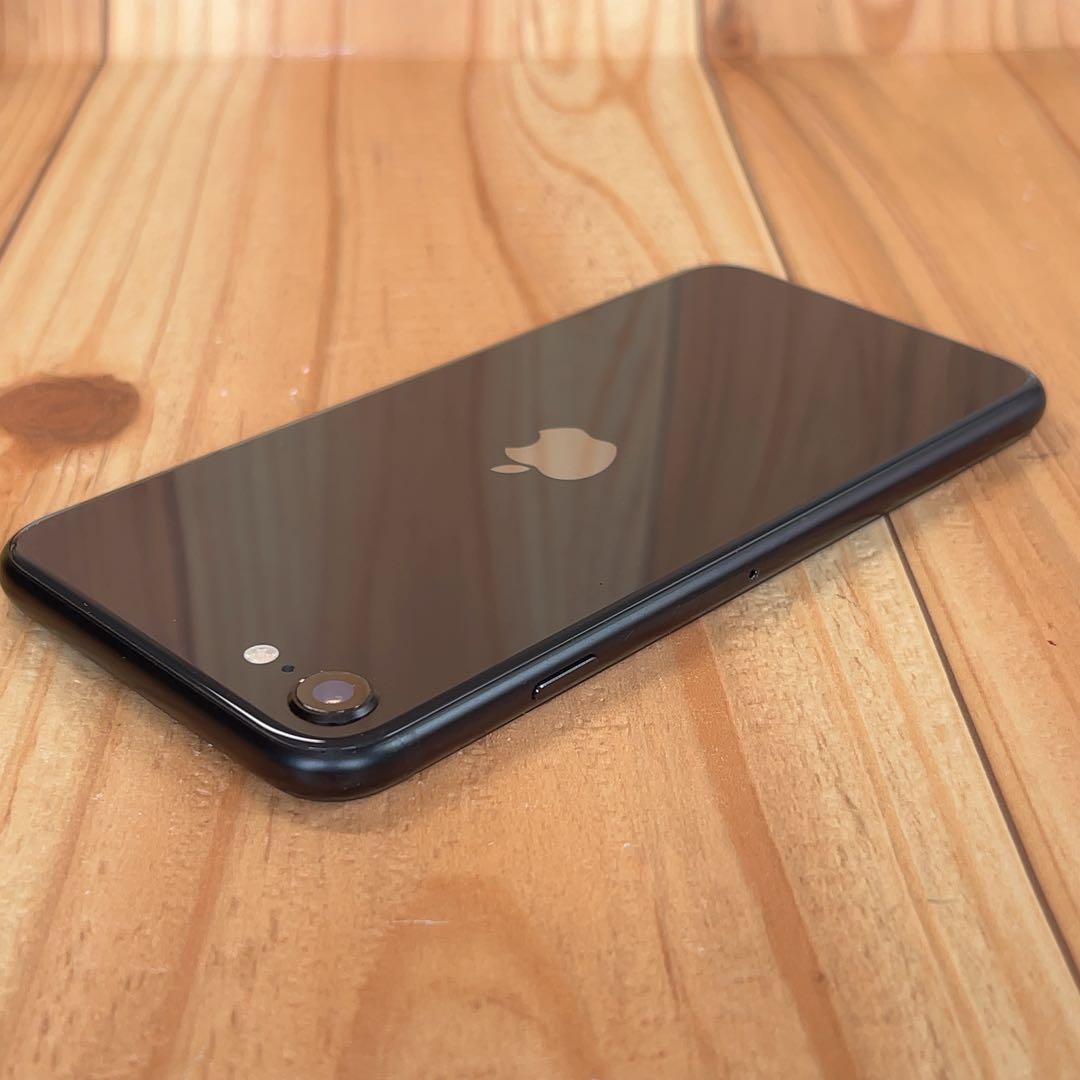SIMフリー 本体 iPhone SE2 64 GB 188 ブラック 電池新品