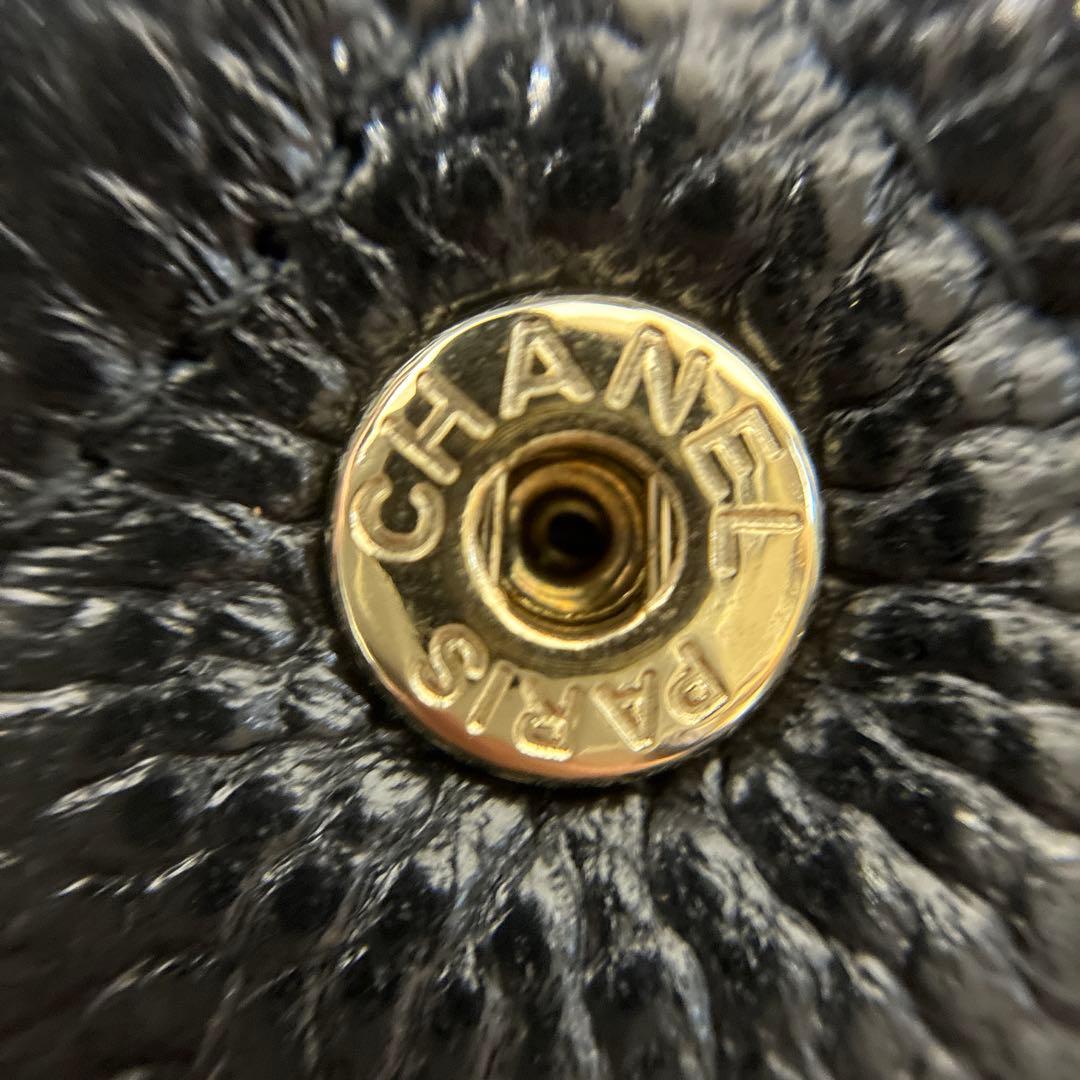 CHANEL シャネル マトラッセ iPhoneケース 6.1インチ相当