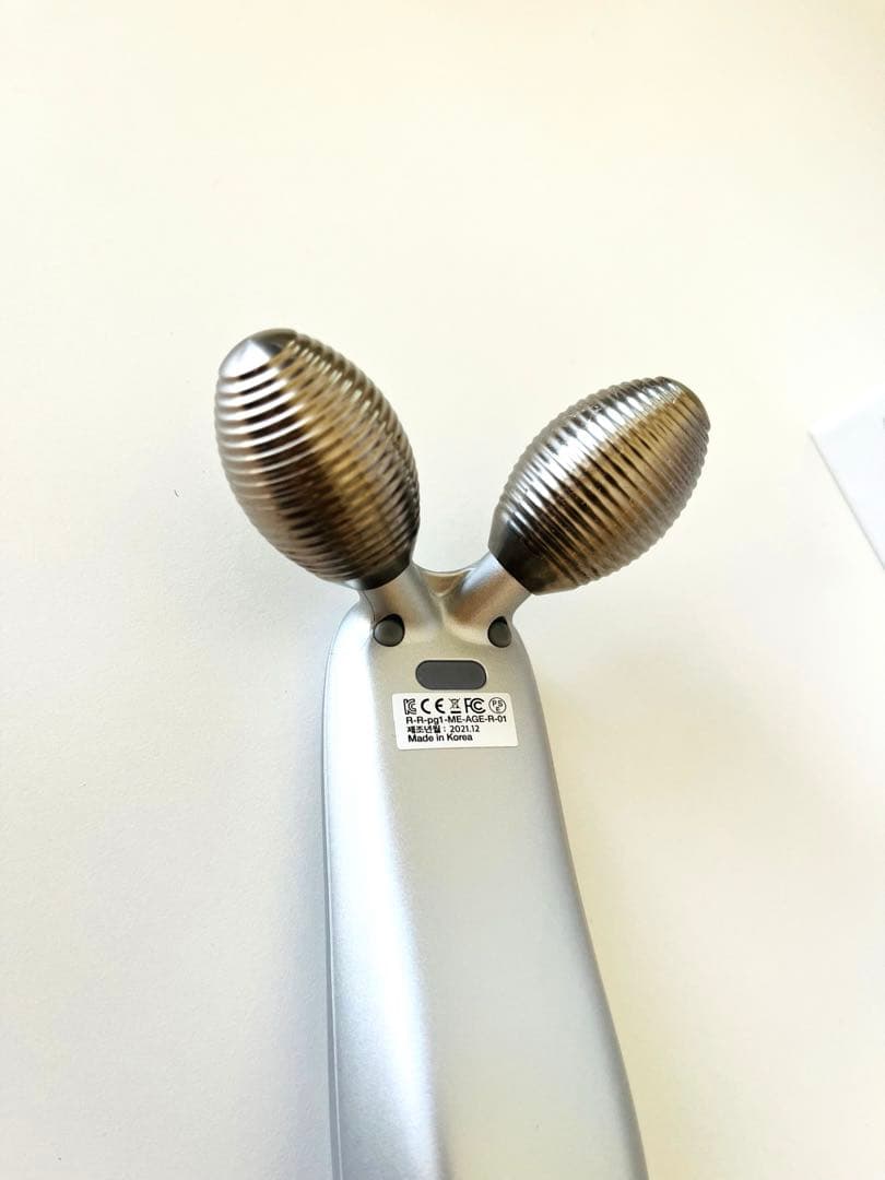 メディキューブ AGE-R ダーマEMSショットスタンド付