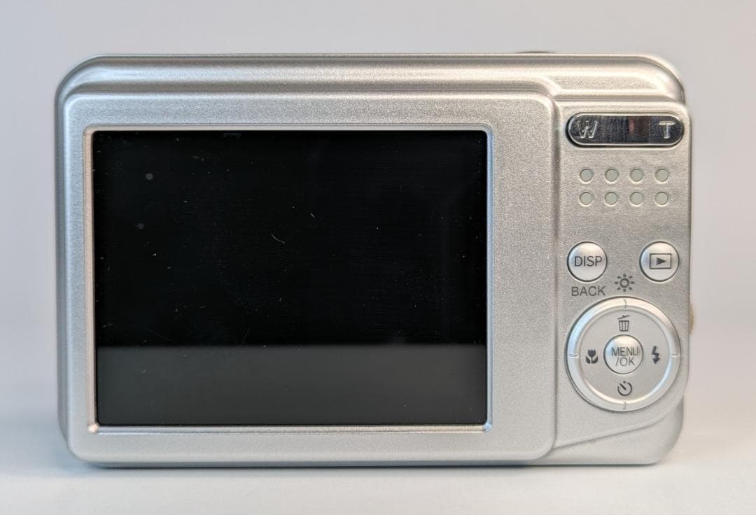 美品 FUJIFILM FinePix AV100 コンパクトデジタルカメラ