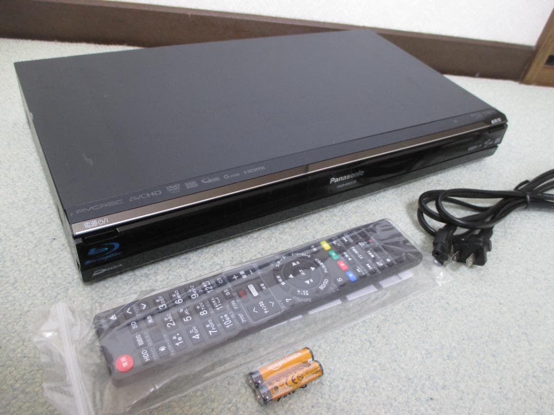 動作良好☆Panasonic 2番組同時録画 BDレコーダーDMR-BW570