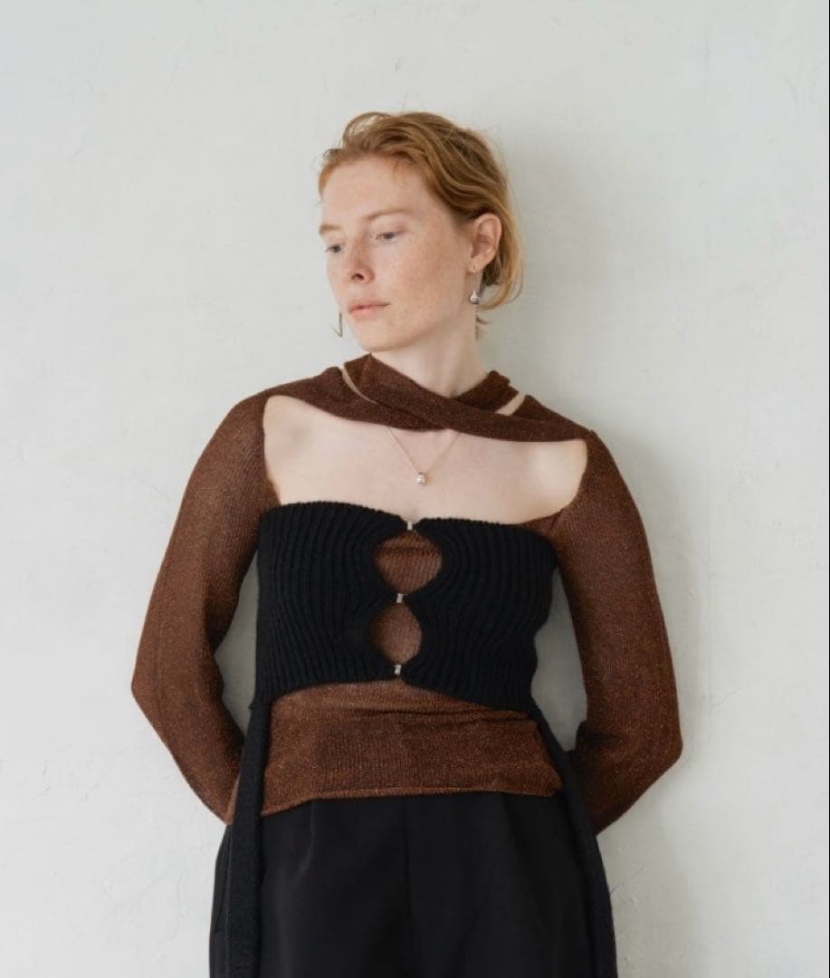 キューイ quui string knit bustier Black ビスチェ