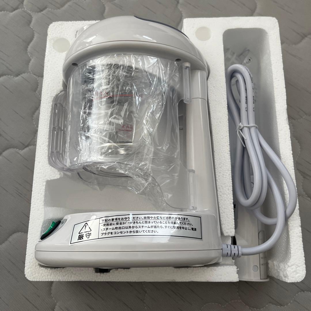 本日までセール未使用　イオン化装置内蔵　卓上フェイシャルスチーマー