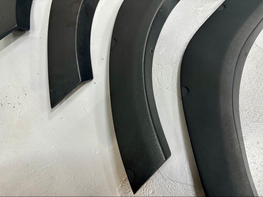 ジムニーJA11・JA22用ブッシュワーカー風9mmオーバーフェンダー