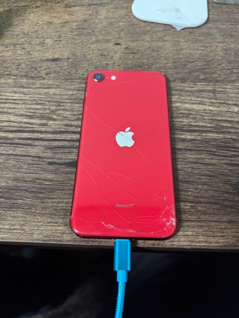 Apple iPhone SE (第2世代) 64GB