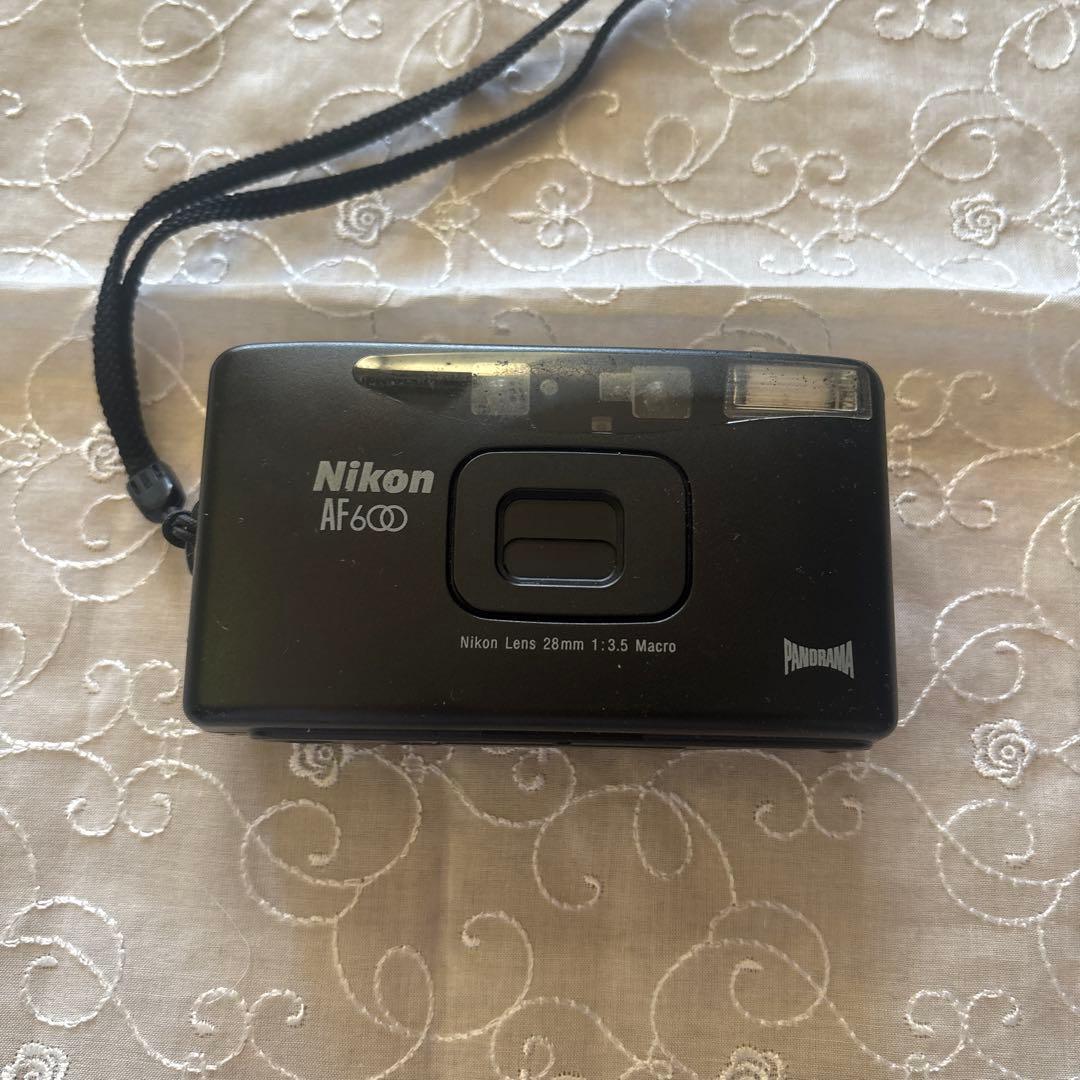 Nikon AF600 ニコン　コンパクトフィルムカメラ