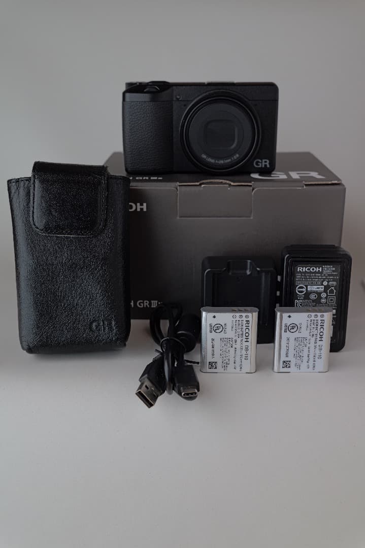 Ricoh GRIIIx コンパクトデジタルカメラ