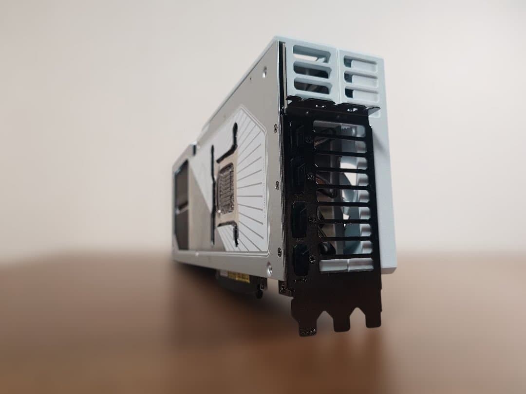 GIGABYTE　AORUS GV-N5090AORUSM ICE-32GD