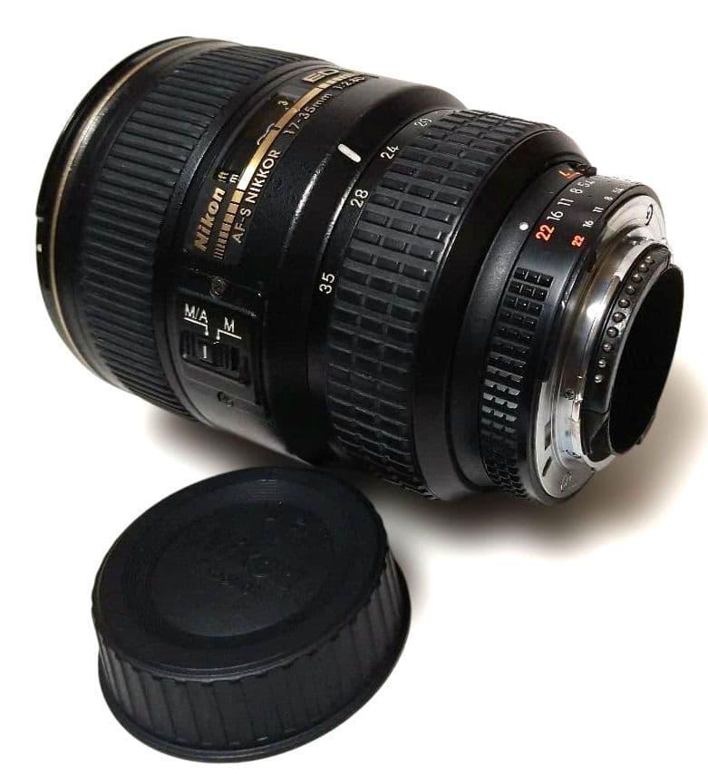 Nikon AF-S 17-35mm 1:2.8D ED IF φ77