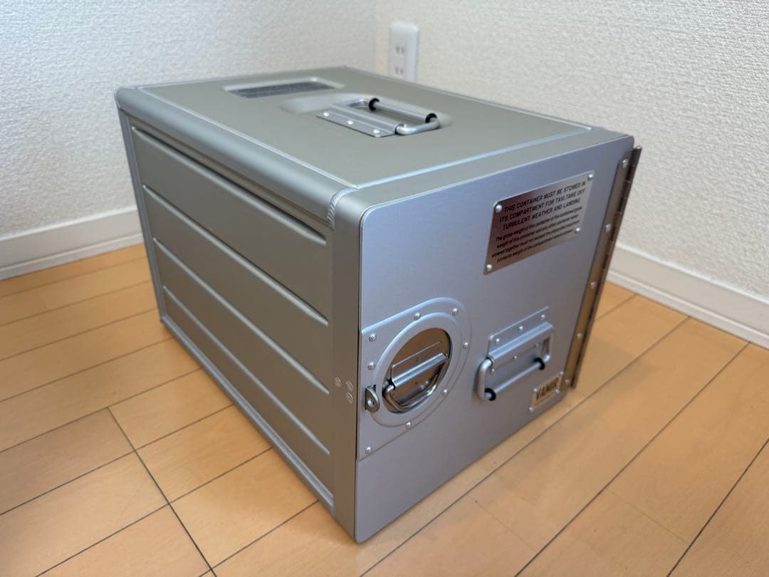 VAMIR バミル アルミ航空キャビネットボックス