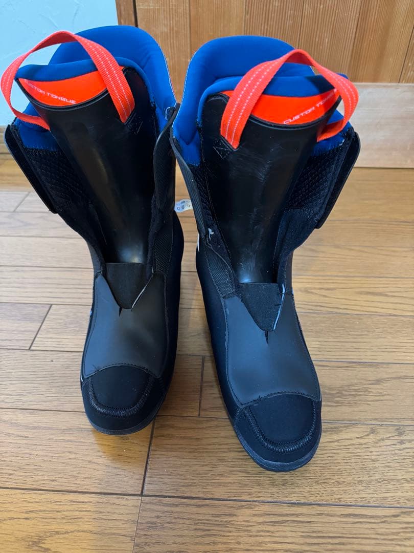 yuta2438！2024LANGE ブーツRS120SC