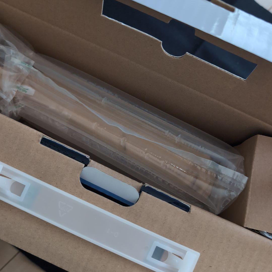 Avox ポータブルブルーレイプレーヤー APBD-1030HW