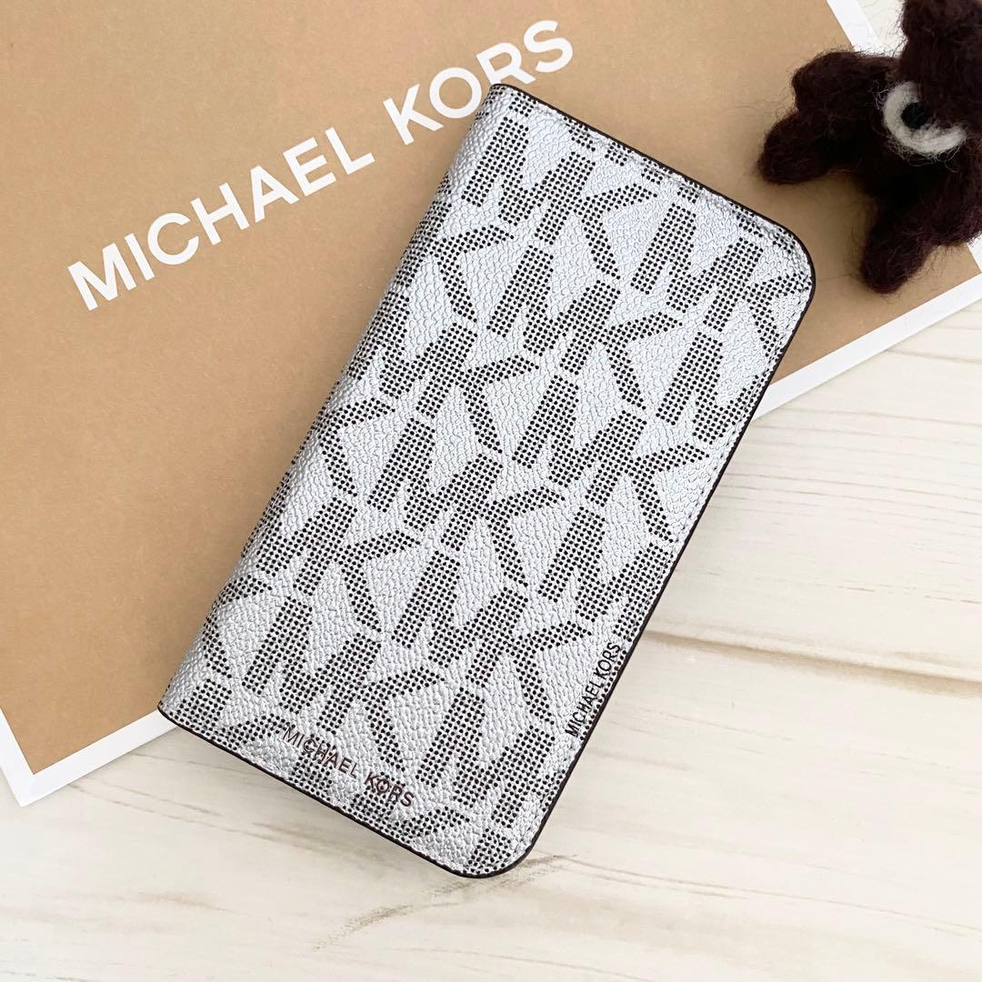 ★ MICHAEL KORS iPhoneケース iPhone13対応ケース