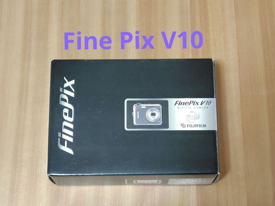 動作確認済み☆ FUJIFILM FinePix V10　デジカメ