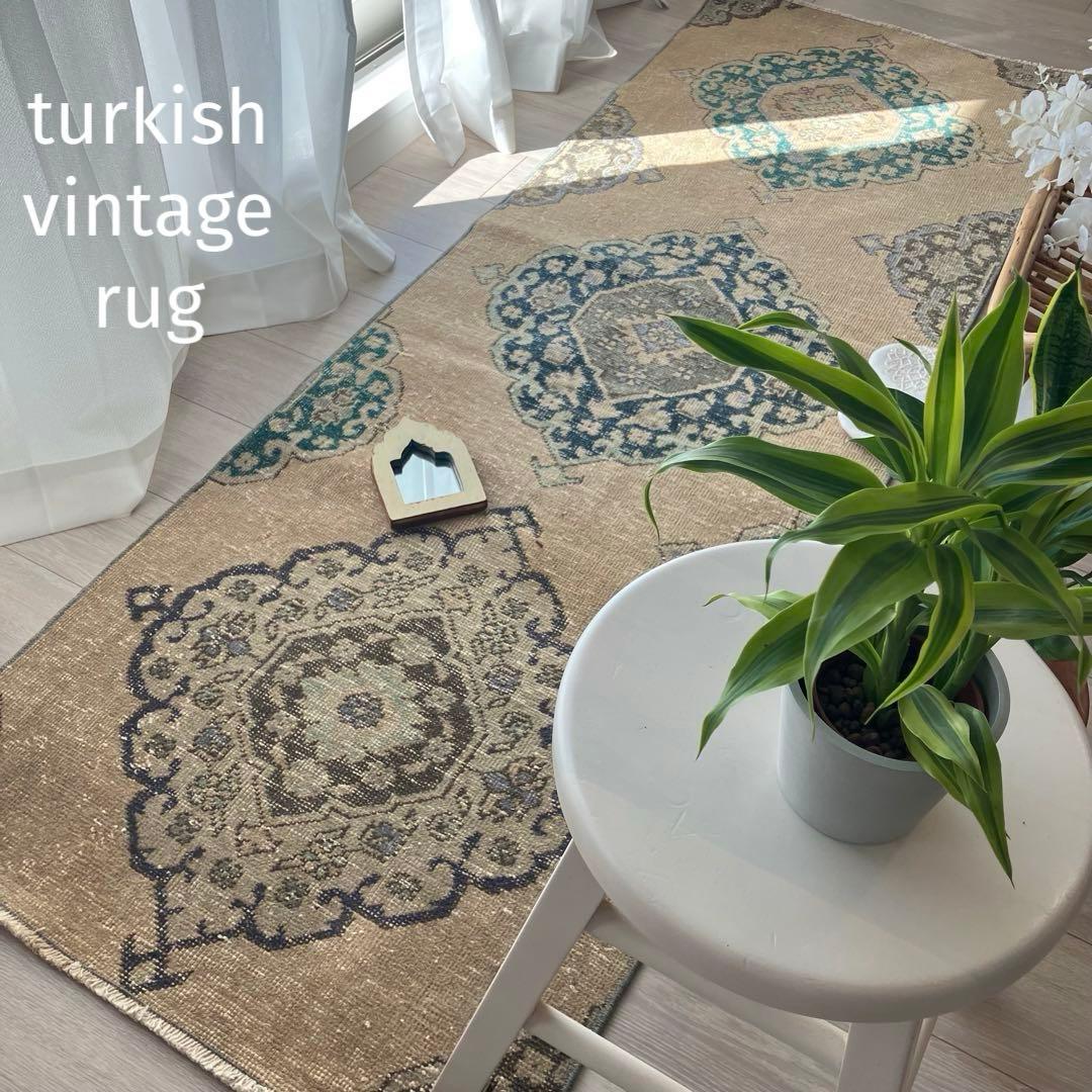 人気キャラメルベージュ68×208 ランナー　グリーン　トルコヴィンテージラグ