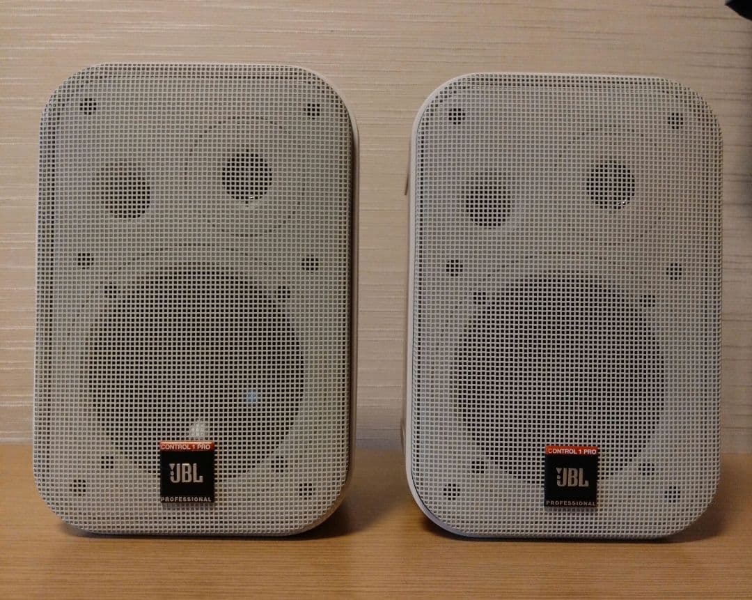 【美品】JBLコントロール1PRO 白