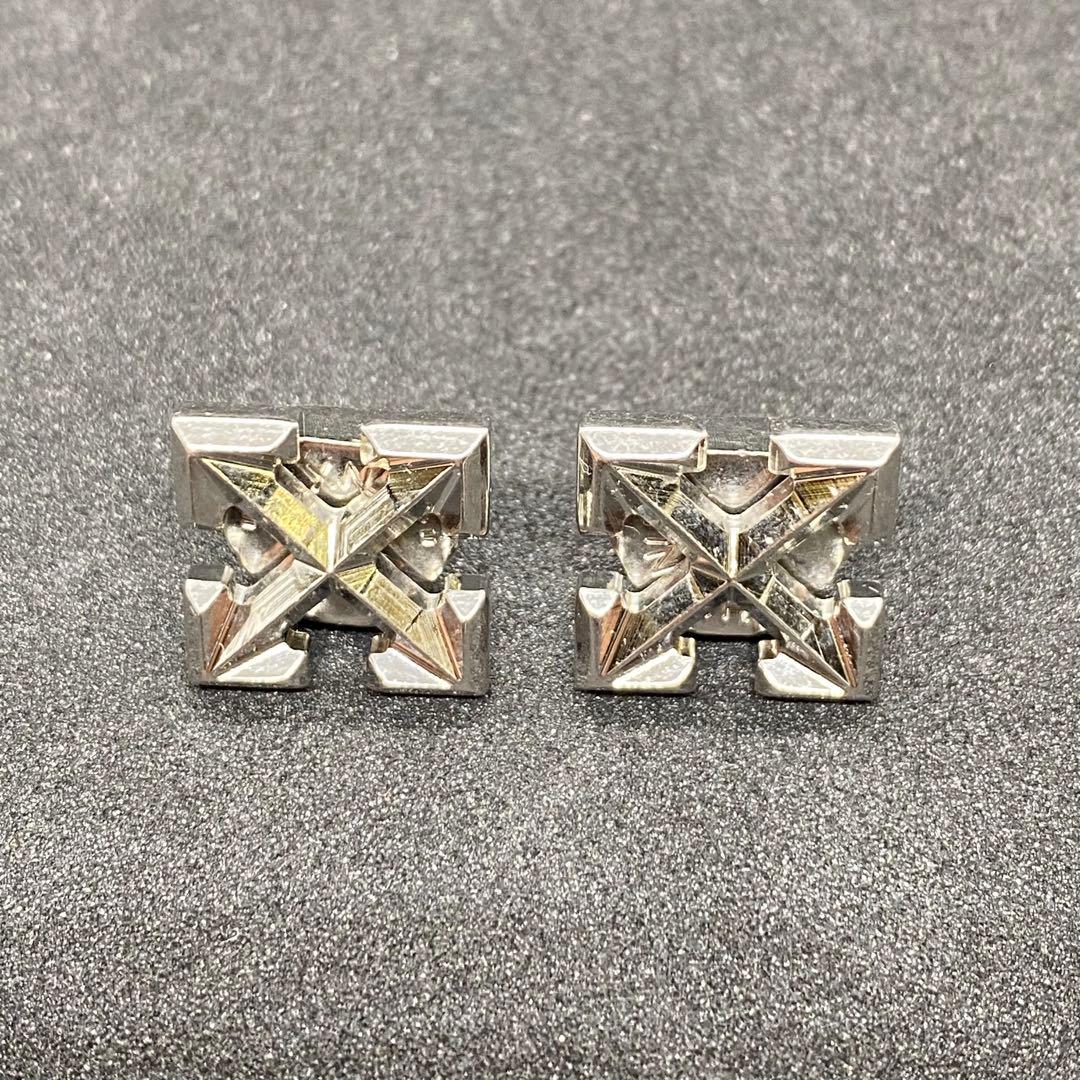 OFF-WHITE / オフホワイト アロー ピアス 2セット