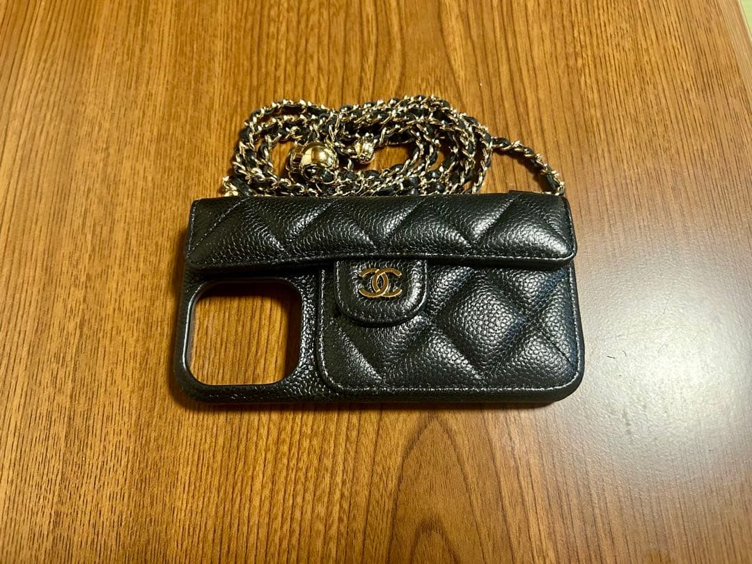 CHANEL iPhone14用ケース ブラック キャビアスキン
