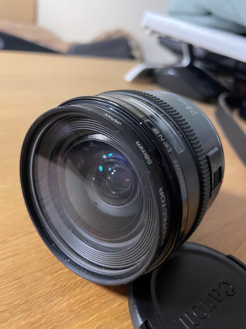 キャノン EF 24mm f2.8レンズ