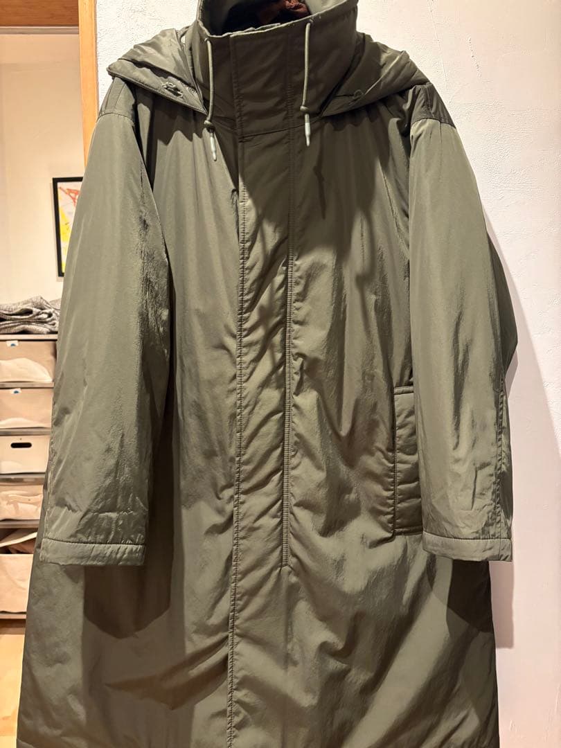 新品試着のみ　ユニクロC フーデッドコート　カーキ　XS