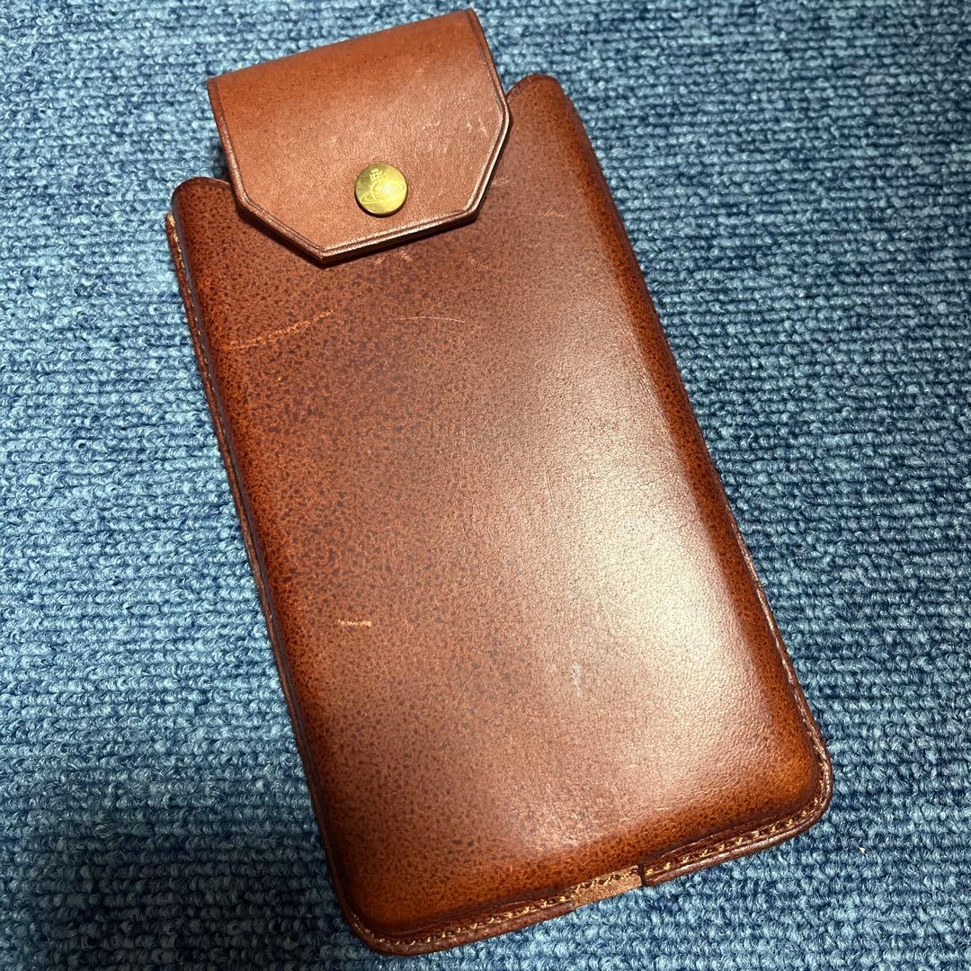 vivienne Westwood携帯ケース