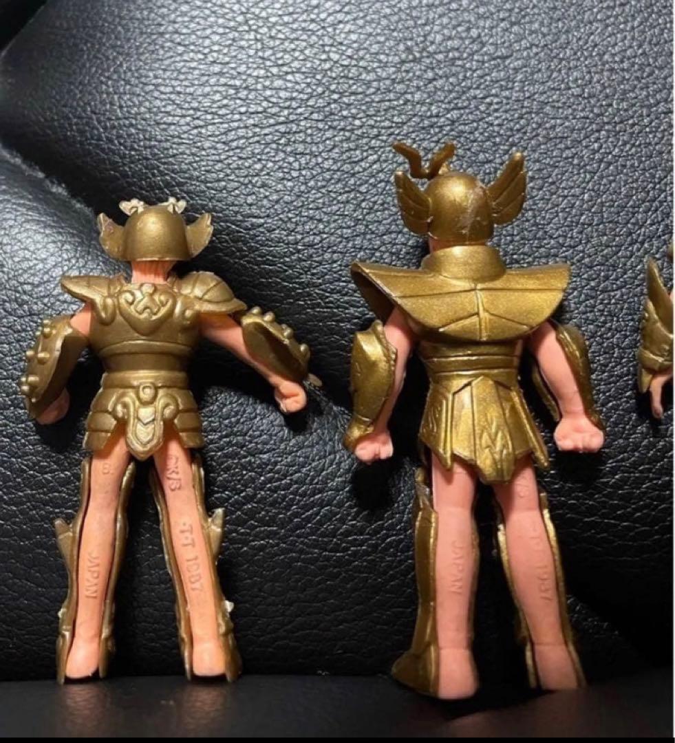 バンダイ　聖闘士星矢　クロスアップタイプ　黄金聖闘士　4体セット　SP