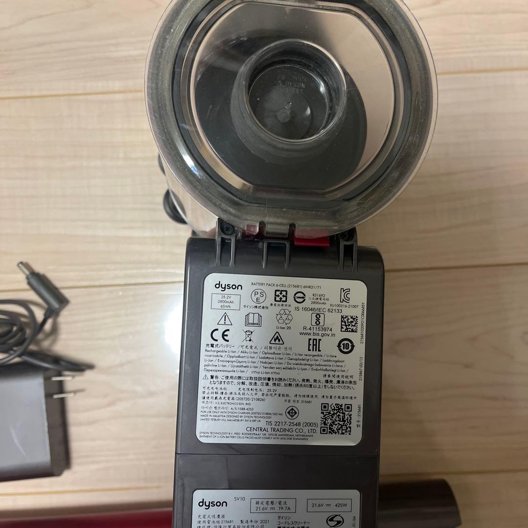 ③ すぐ使える！動作品！dysonダイソンコードレスクリーナー純正SV10