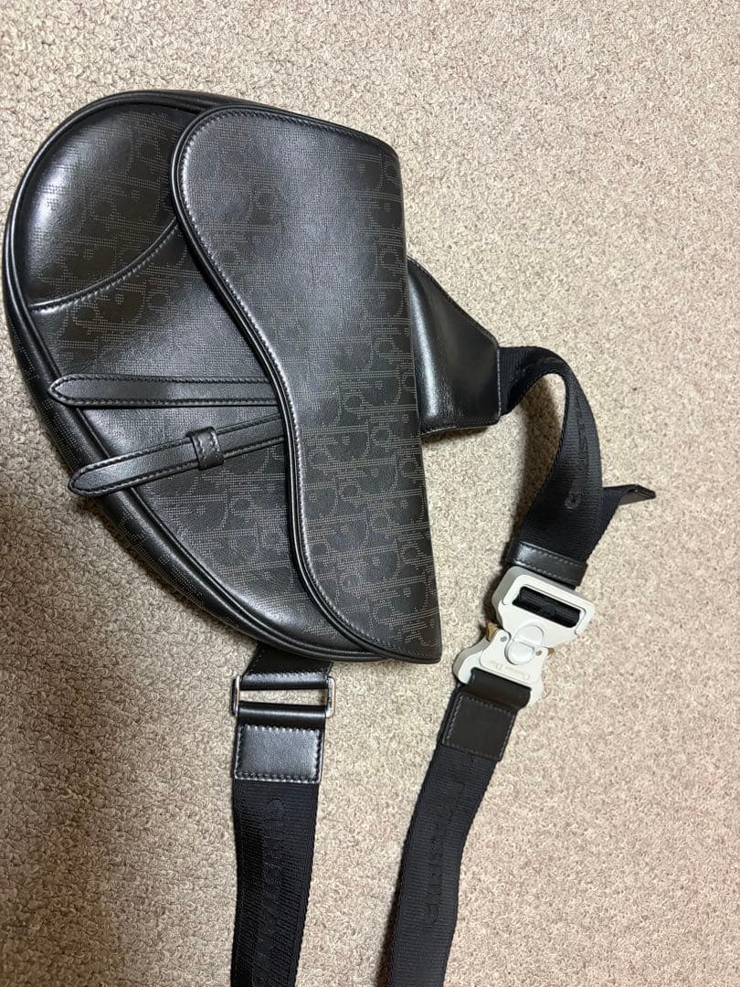 サドルバック　ギャラクシーレザー