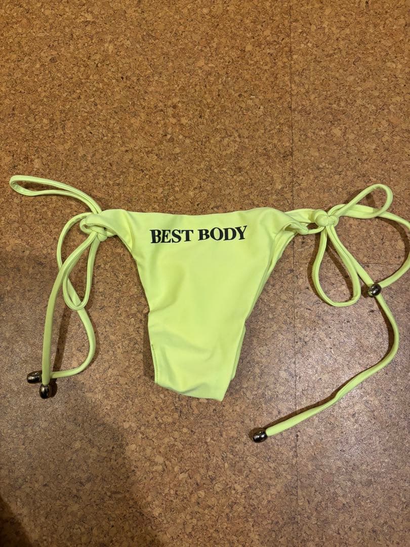 ベストボディビキニ　イエロー　Sサイズ
