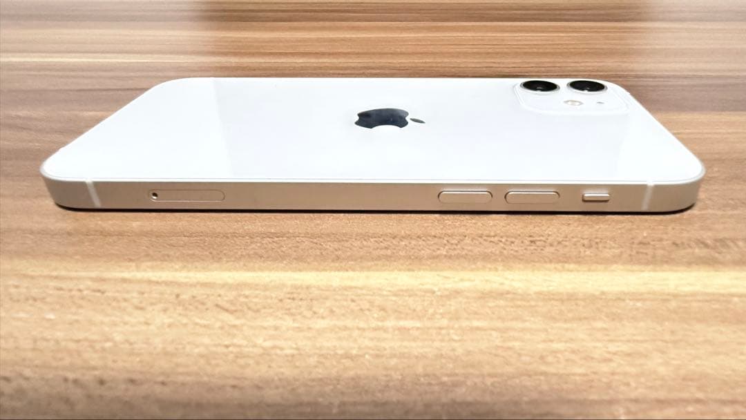 iPhone 12 ホワイト 美品 64GB おまけ多数