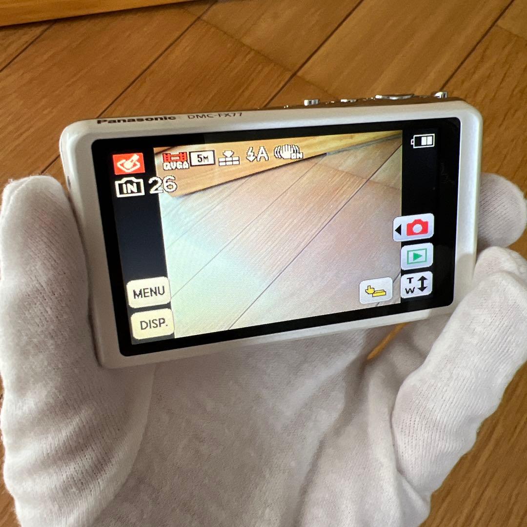 デジカメ Panasonic LUMIX DMC-FX77