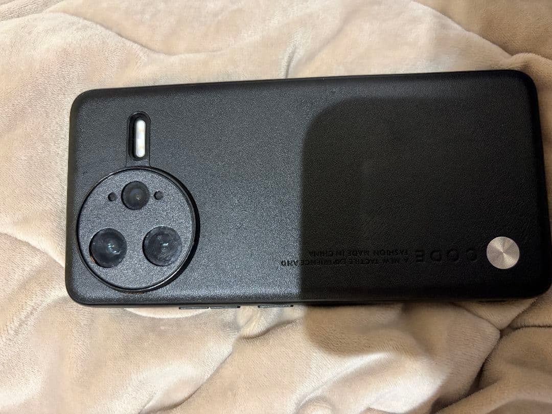 POCO F7 Ultra 6.67インチ メモリー16GB ストレージ