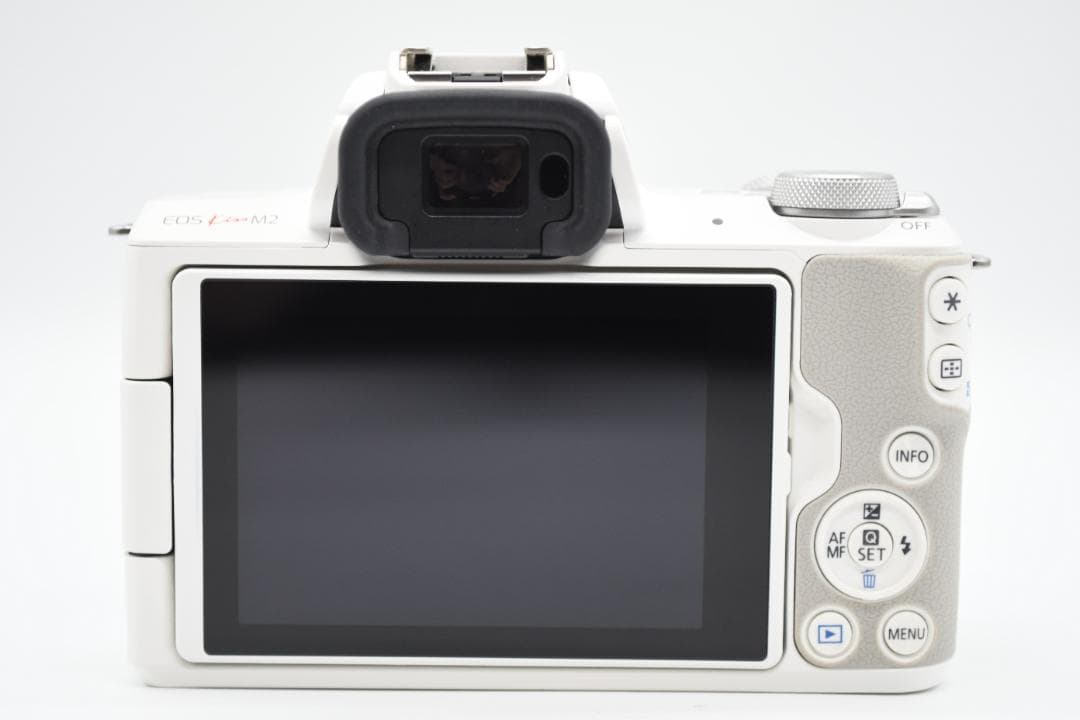 美品　Canon EOS Kiss M2 最新機種♪4K＆自撮り＆wifi搭載♪