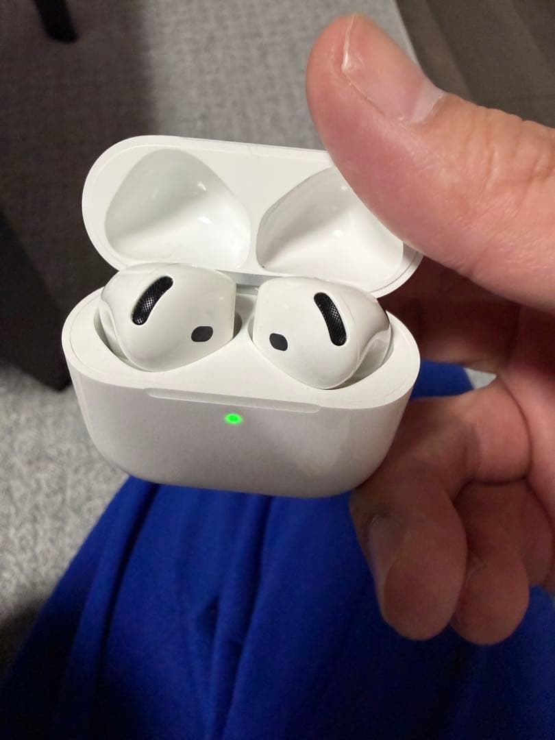 AirPods4 本体 ホワイト 箱付き