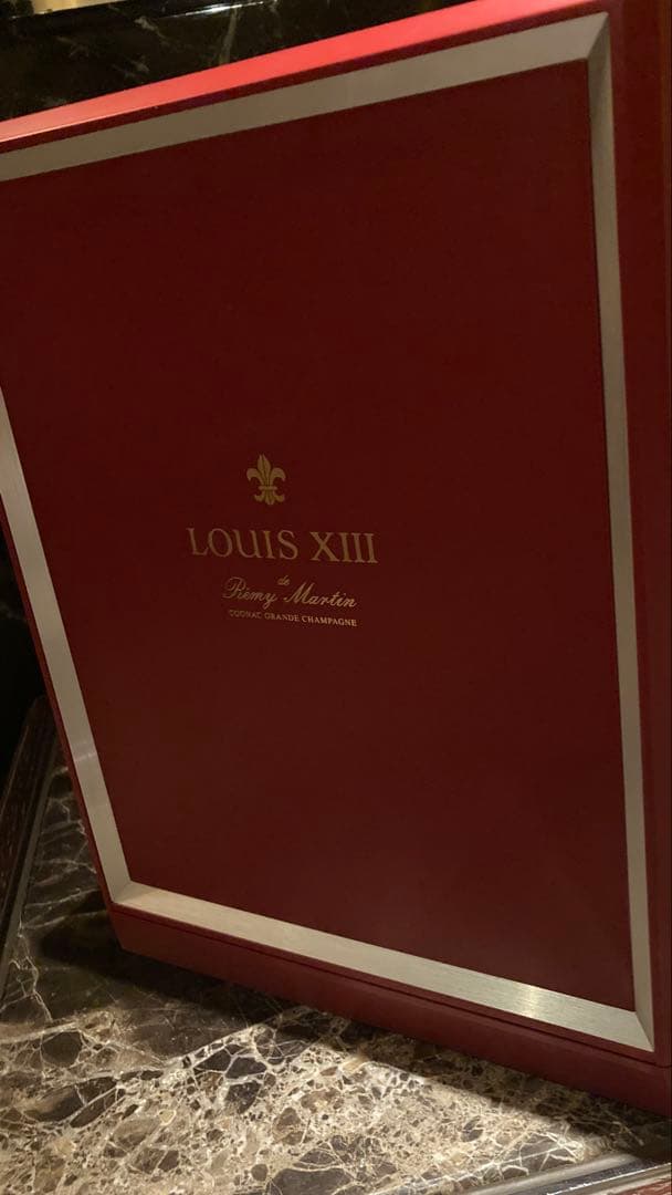レミーマルタン　ルイ13世　空瓶空箱セット　シリアル全一致