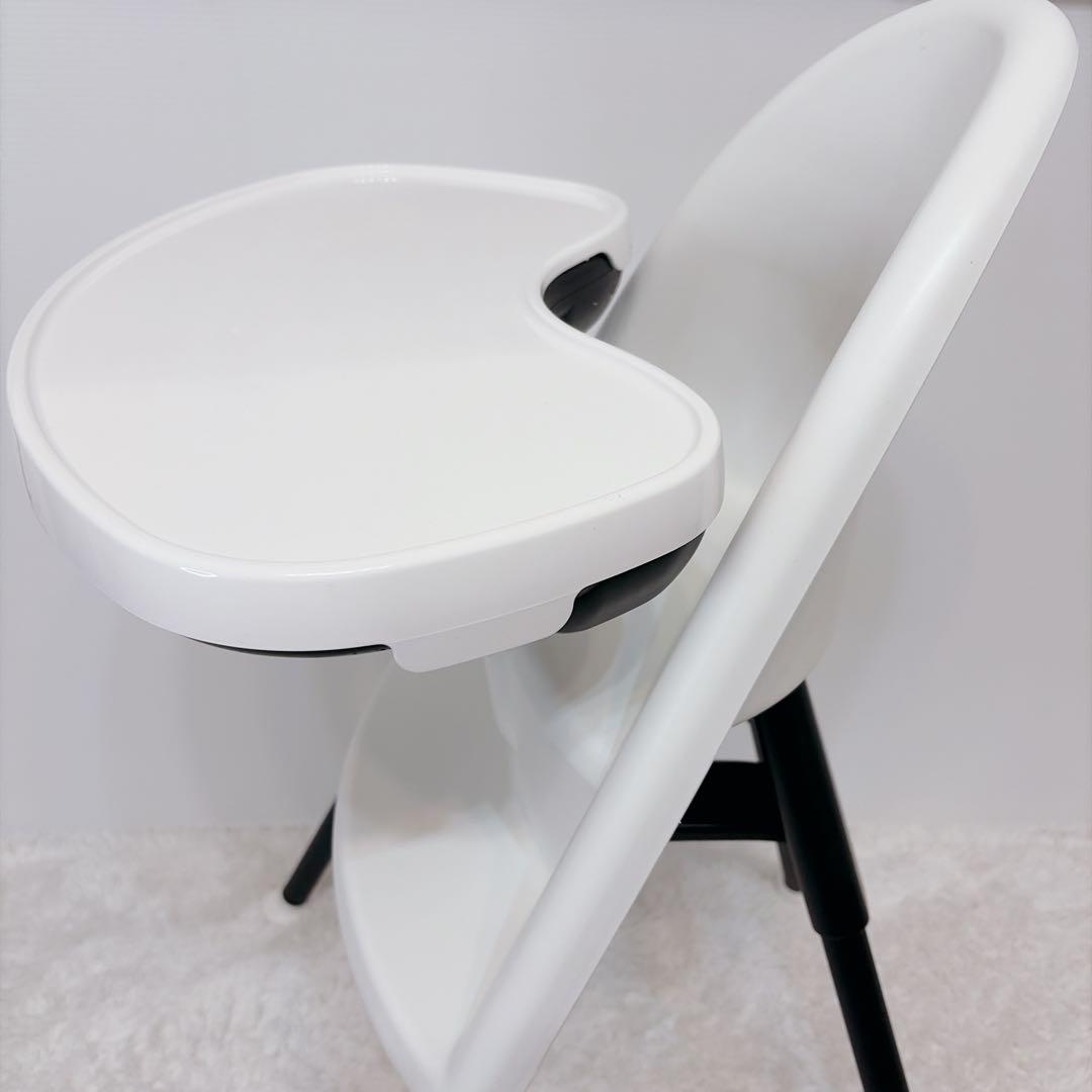 yuuka BABYBJORN　ベビージョルン　ハイチェア　白　ホワイト