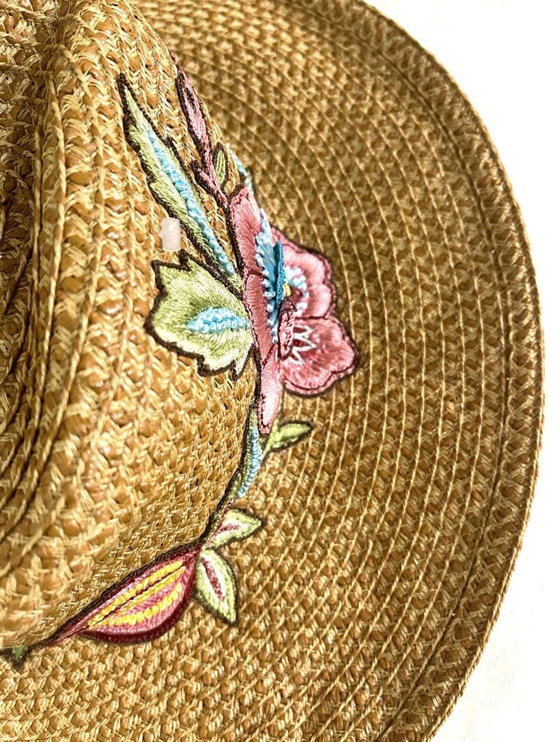 エリックジャビッツ　麦わら帽子　中折れ　刺繍　新品未使用　紙タグ付き　UPF50