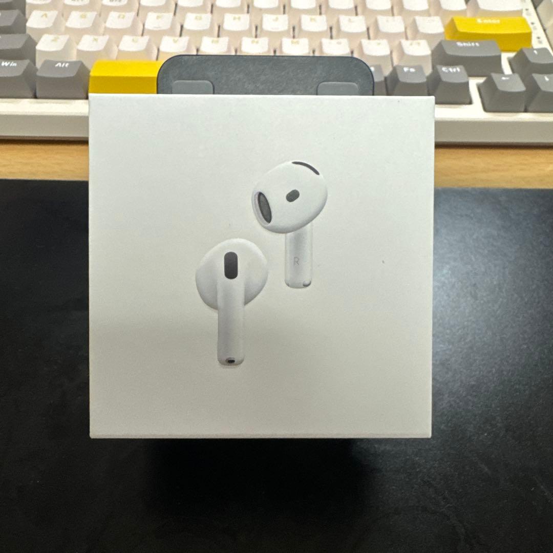 イヤホン Aripods 4
