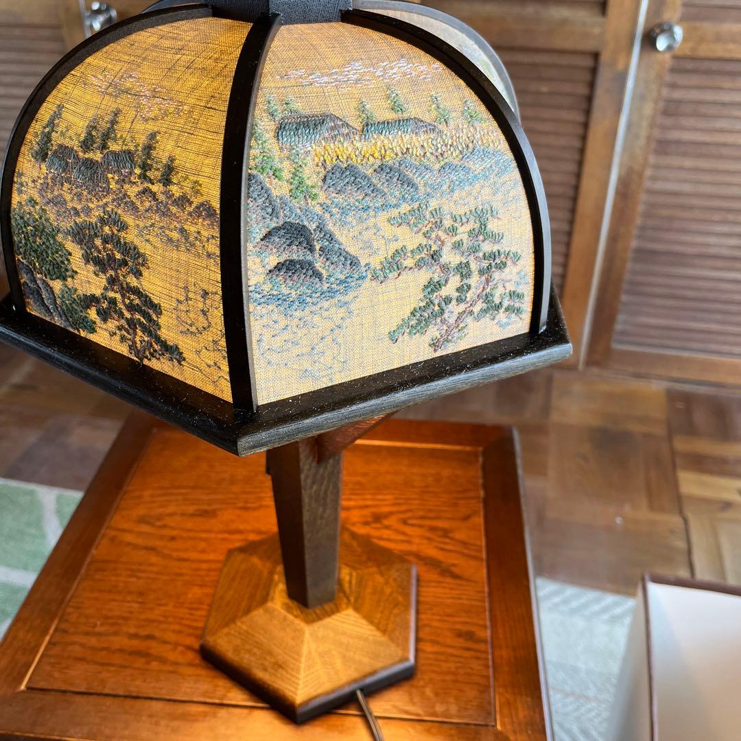 戸塚刺繍　和風風景画ランプ