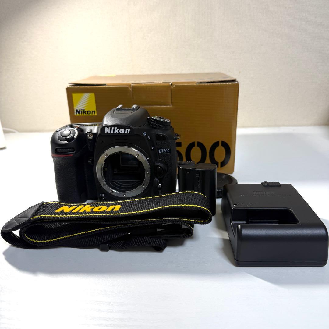 【美品】Nikon D7500 デジタル一眼レフカメラ 本体