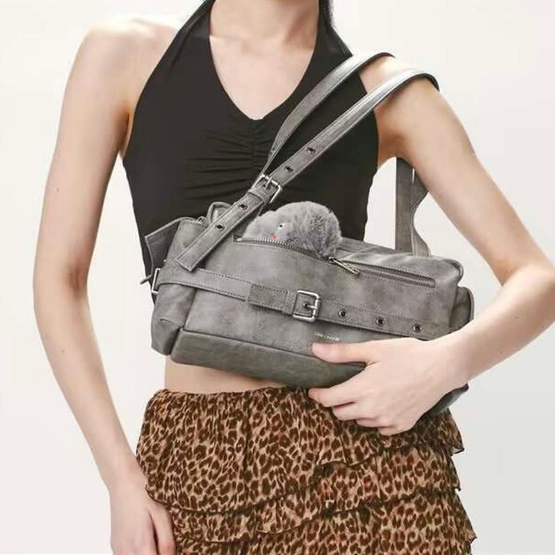 samo ondoh グレー ショルダーバッグ