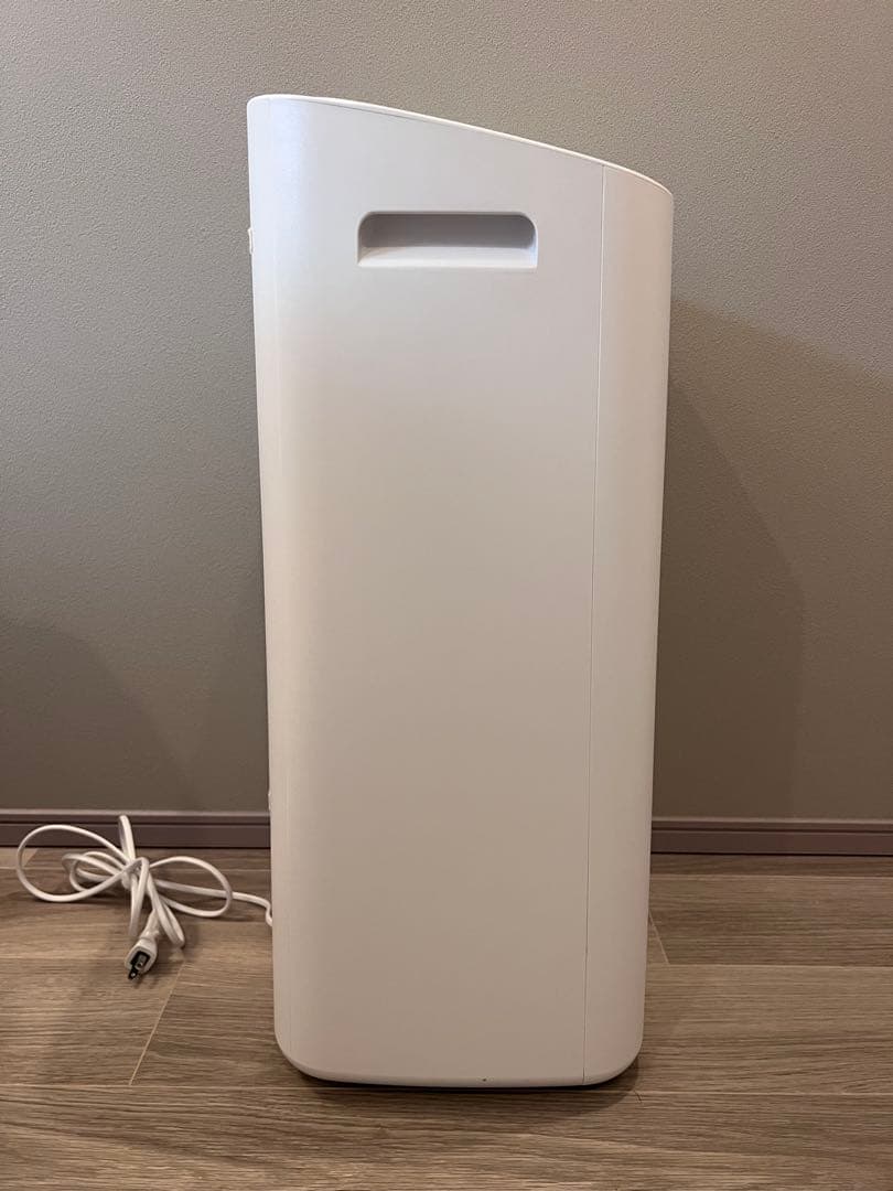 【1/12まで】シャープ SHARP 除加湿空気清浄機 KI-PD50-W