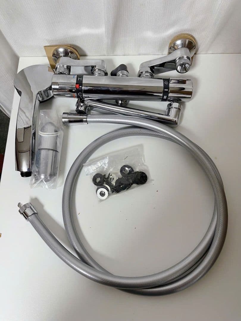 未使用 SANEI サーモシャワー混合栓　SK18520S9-13