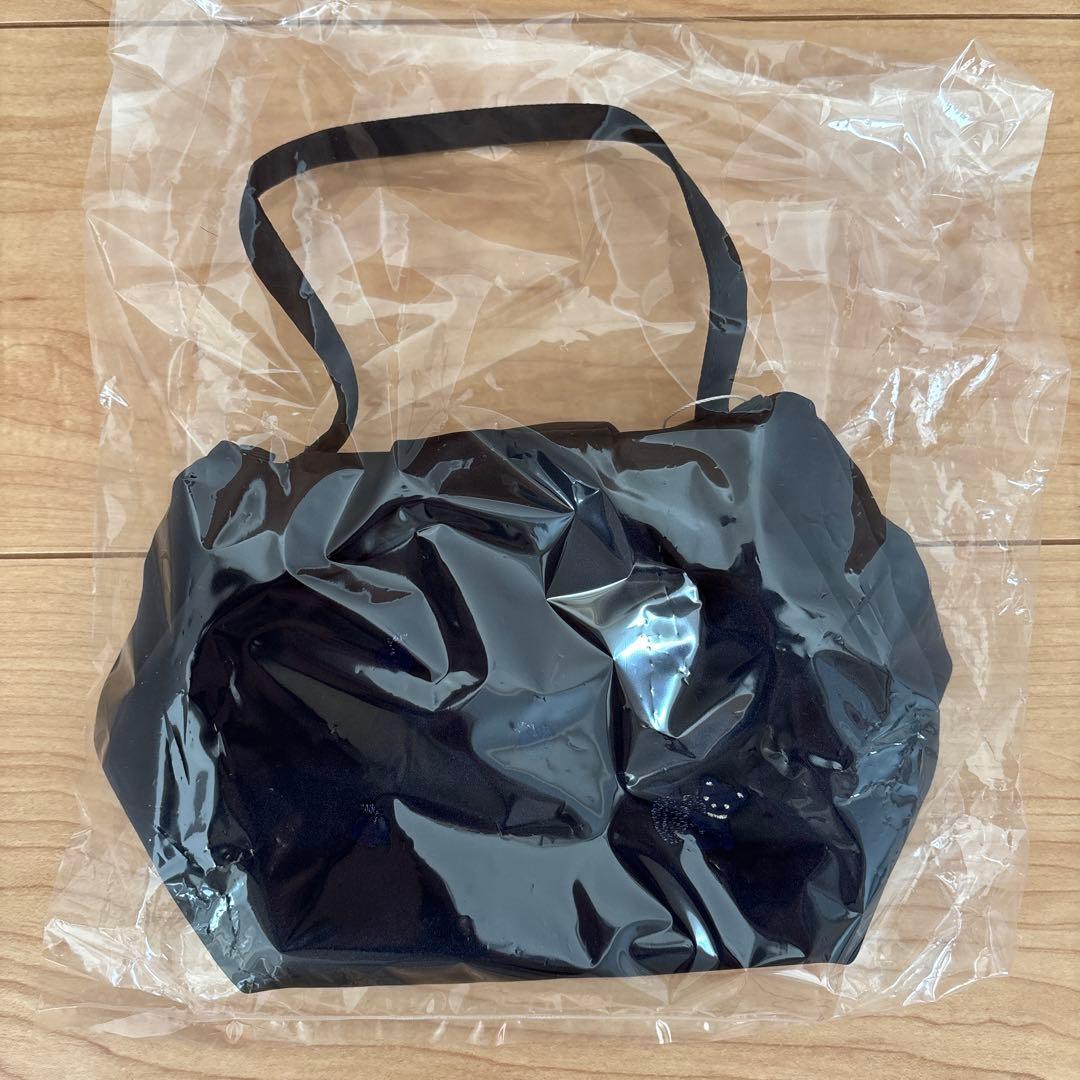 マシュマロミニバッグ〈yori × familiar〉