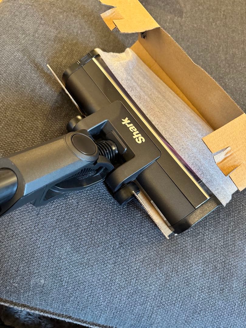 Shark シャーク！EVOPOWER SYSTEM コードレス掃除機