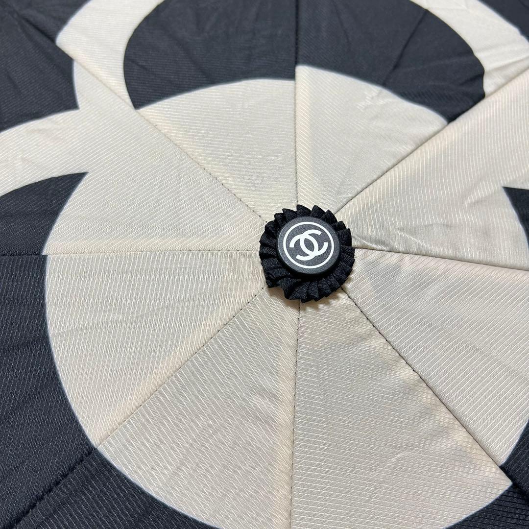 CHANEL 折り畳み傘　ケース付き　カメリア　ブラック　チェーン